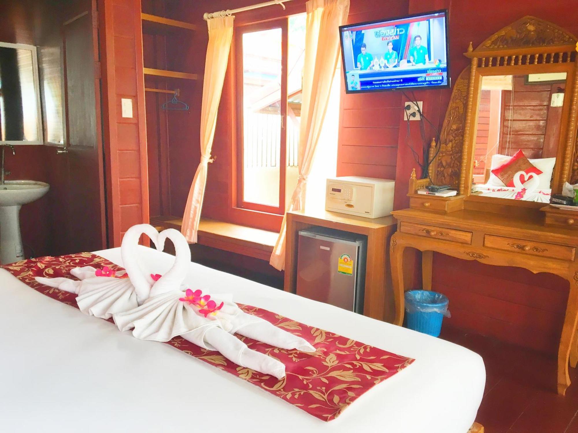 Phi Phi Maiyada Resort Exterior foto